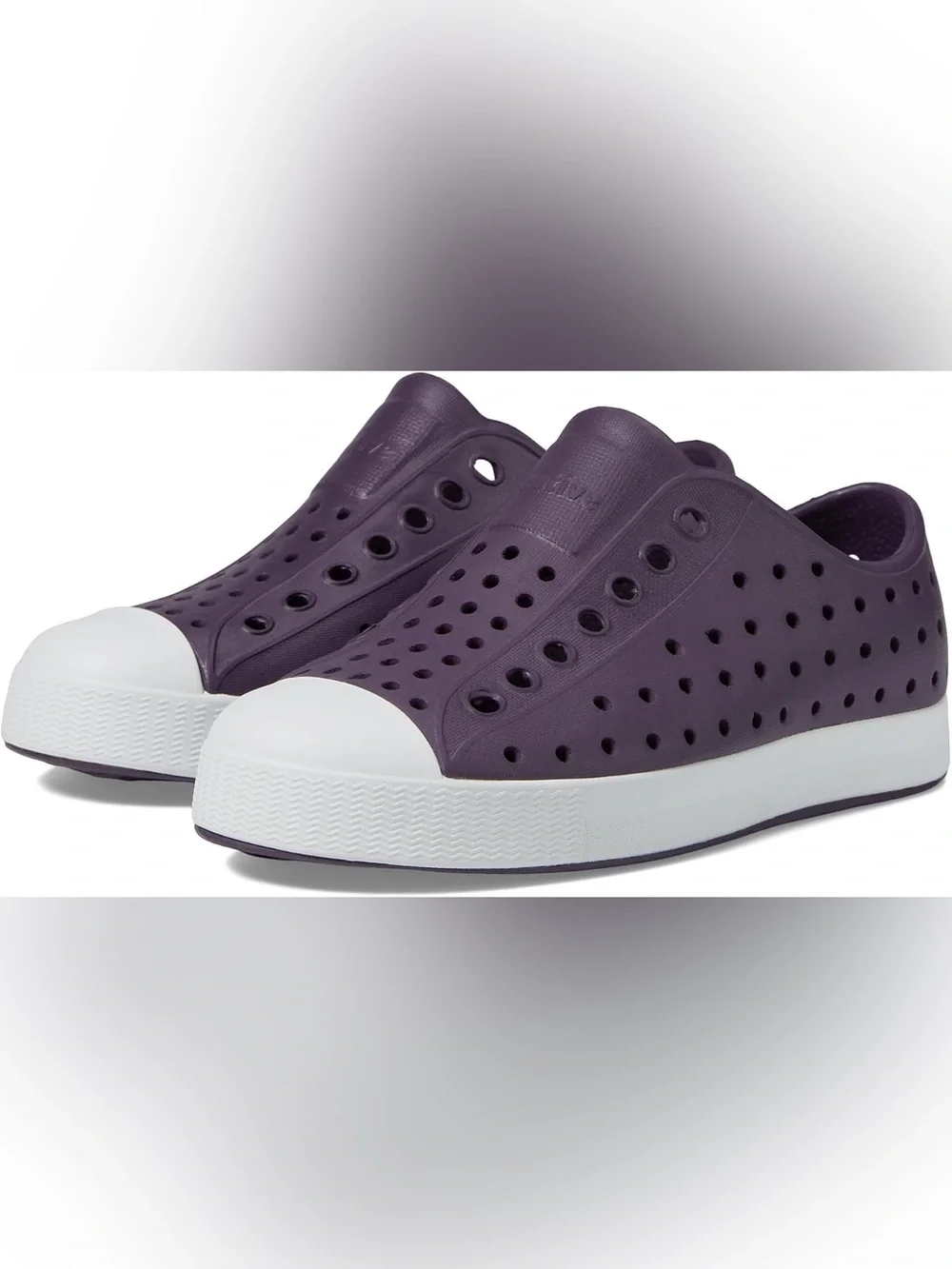 New without box condition Native Jefferson shoes junior size 4